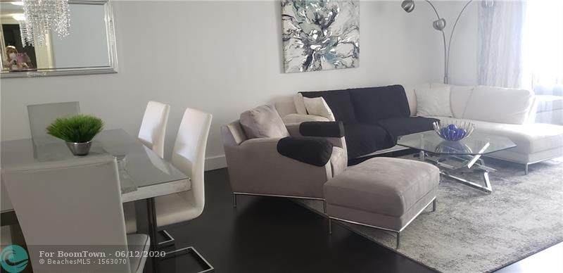 301 14th Ave - Photo 1