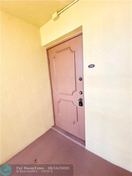 5901 61st Ave - Photo 1