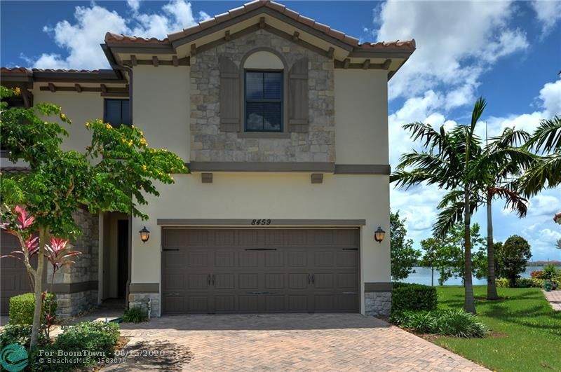 8459 Lakeview Trail - Photo 1