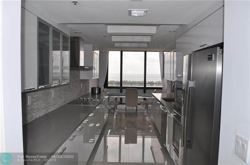 1581 Brickell Ave - Photo 1