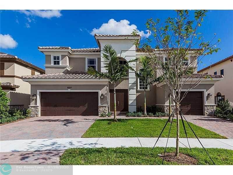 8860 Lakeview Dr - Photo 1