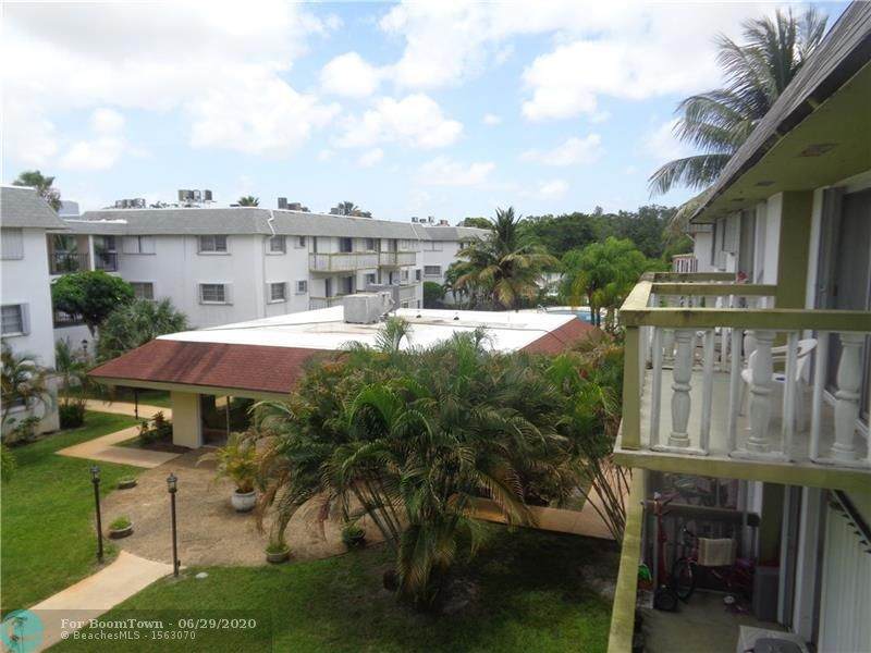 15201 6th Ave - Photo 1
