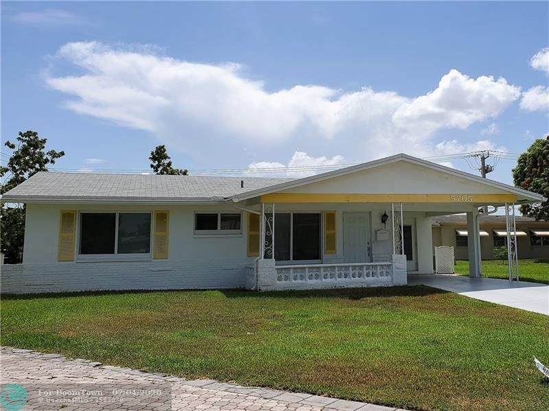 5705 69th Ave - Photo 1
