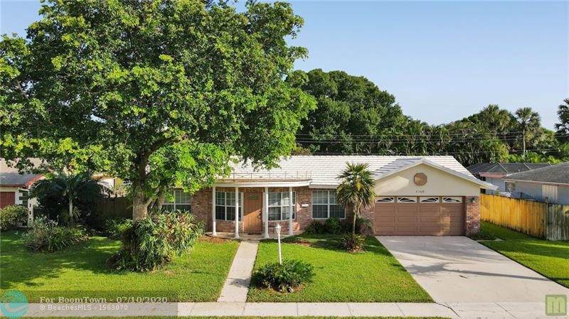 4360 2nd Ct - Photo 1