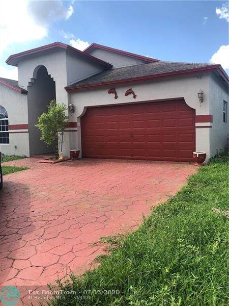 3080 8th St - Photo 1