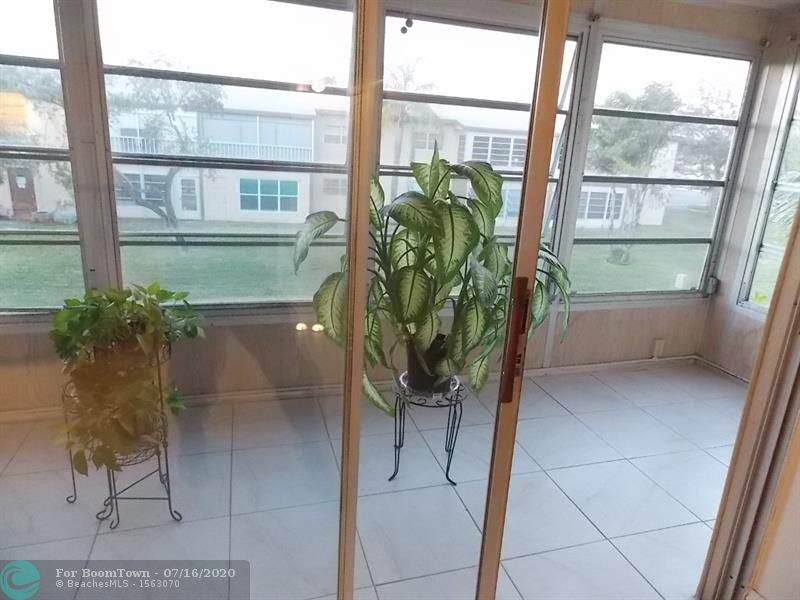 7505 5th Ct - Photo 1