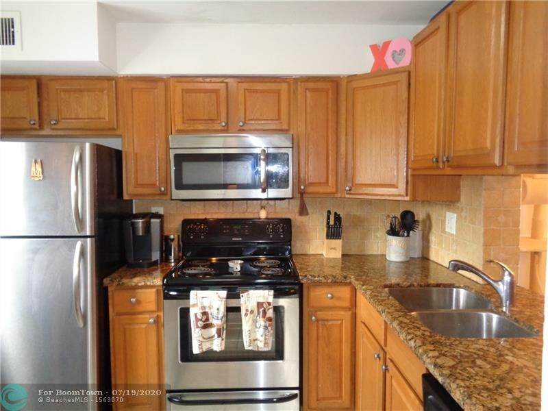 2765 Oakland Forest Dr - Photo 1