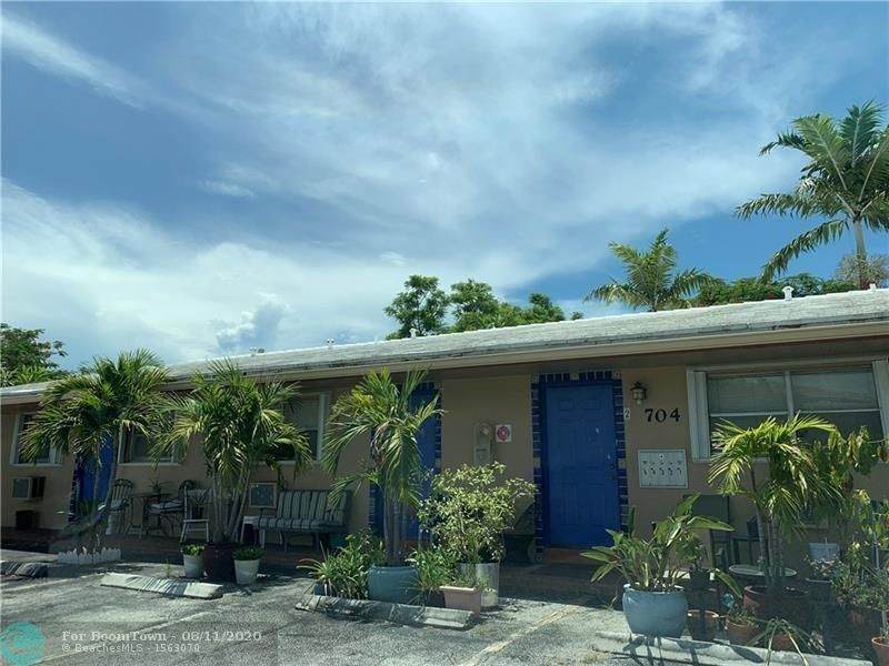 704 23rd Dr - Photo 1