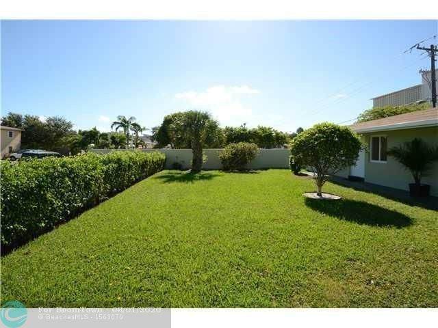 2756 32ND ST - Photo 1