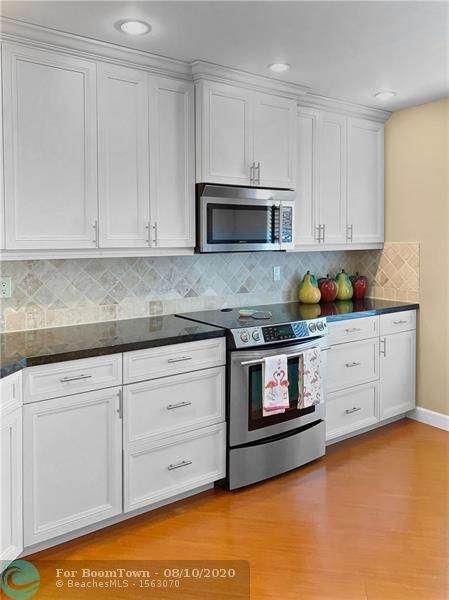 1707 Consulate Pl - Photo 1