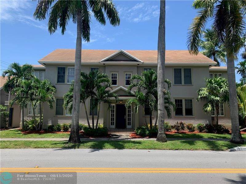 206 15th Ave - Photo 1