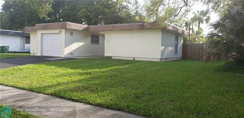 8005 75th Ave - Photo 1