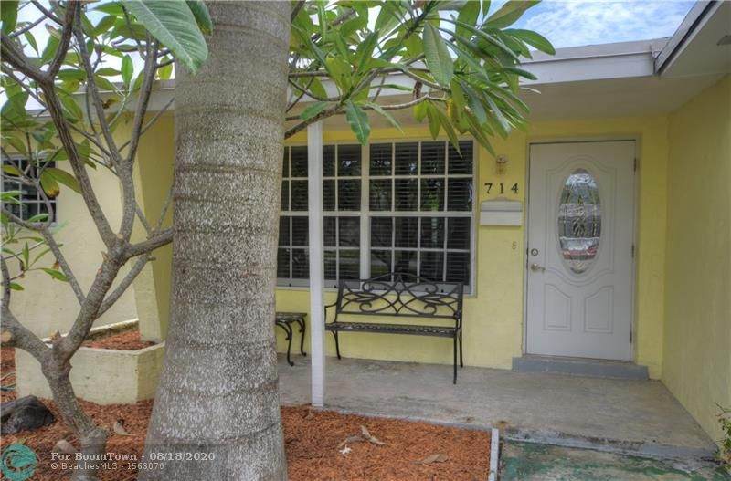 714 31st Ave - Photo 1