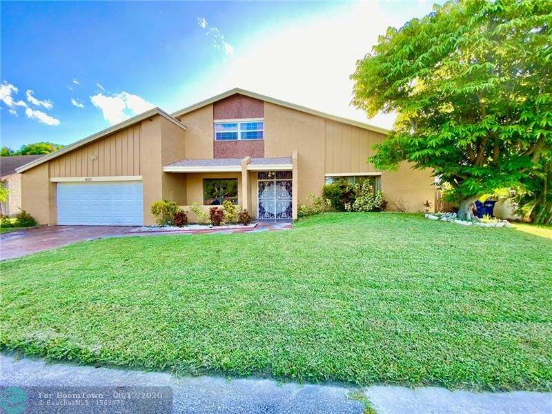 4511 70th Ave - Photo 1