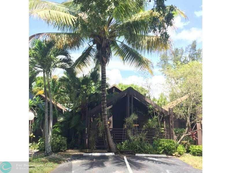 417 University Dr - Photo 1