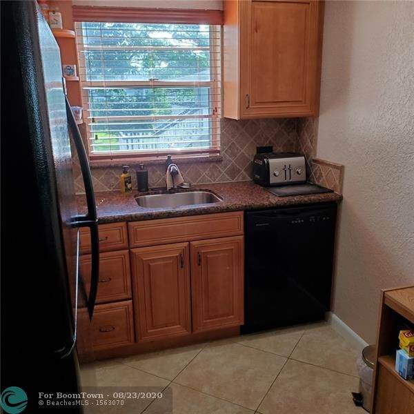 145 Tilford - Photo 1