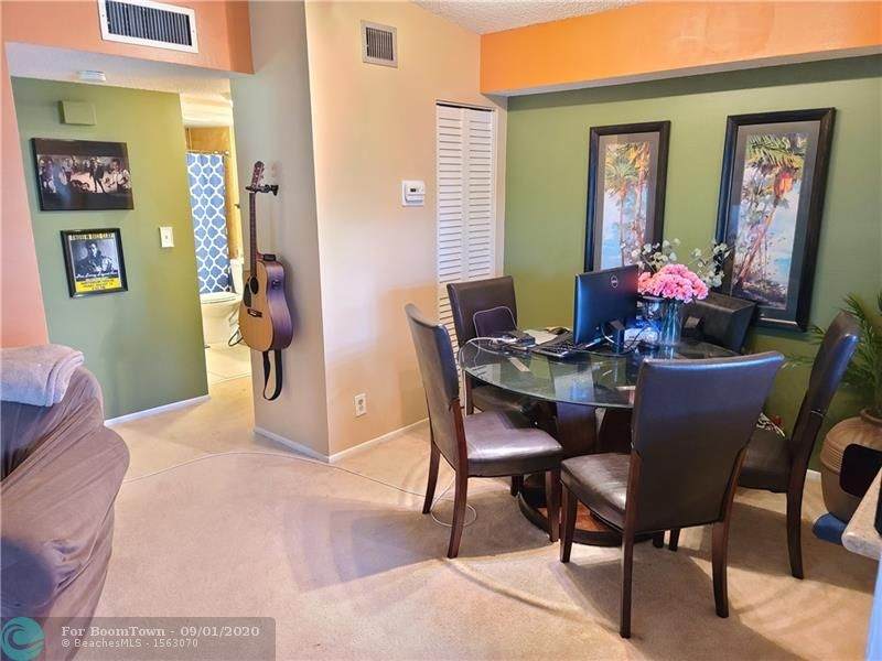 2753 Oakland Forest Dr - Photo 1