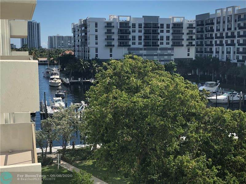 3200 Port Royale Dr N - Photo 1