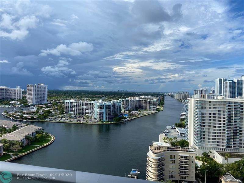 4010 Ocean Dr - Photo 1
