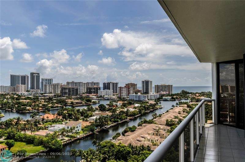 3640 Yacht Club Dr - Photo 1