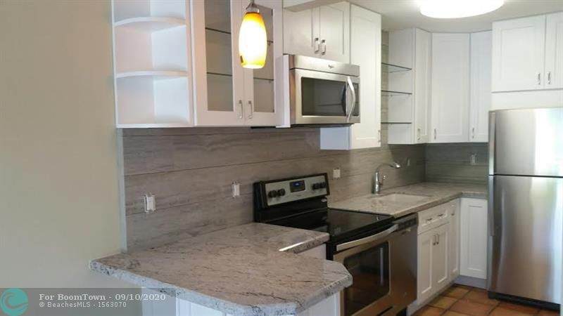 3913 21ST AVE - Photo 1