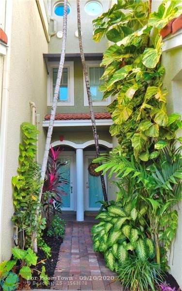 732 7th Ave - Photo 1