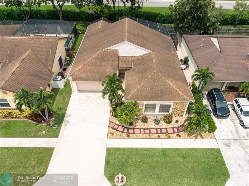21308 Summertrace Cir - Photo 1