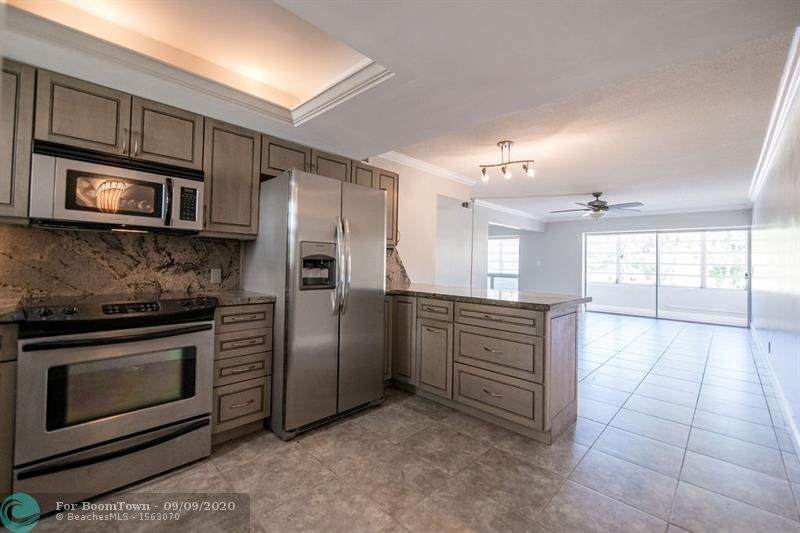 54 Isle Of Venice Dr - Photo 1
