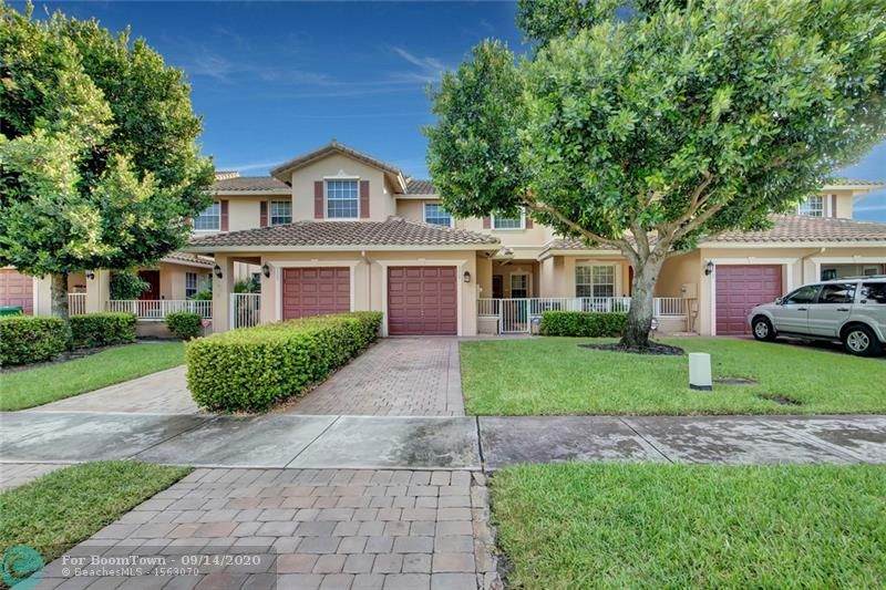 3319 Lakeside Dr - Photo 1