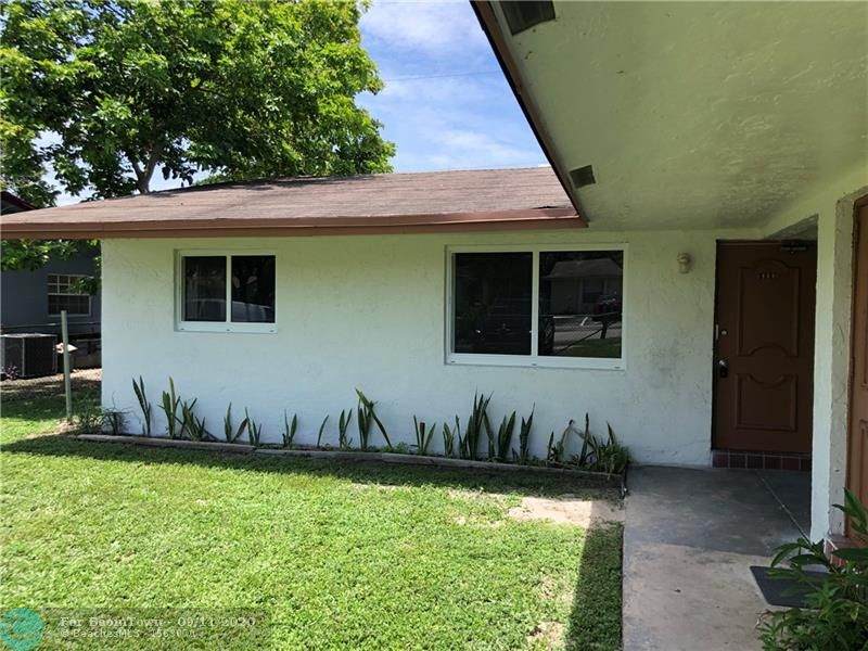 5901 19th Ct - Photo 1