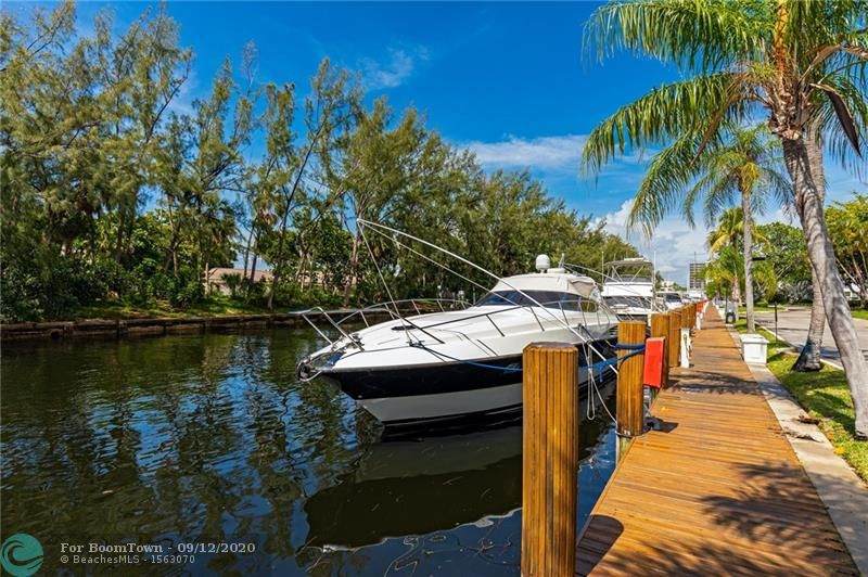 6449 Bay Club Dr - Photo 1