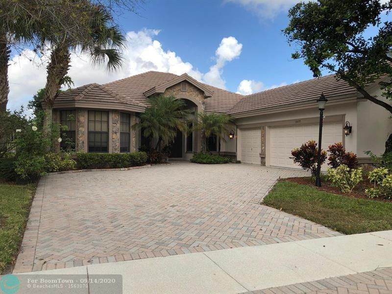 10355 Trianon Pl - Photo 1
