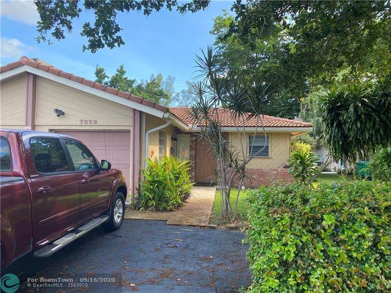 7892 44th Ct - Photo 1
