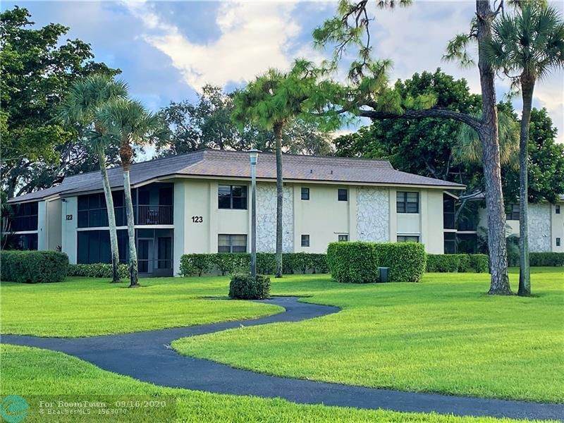 123 Deer Creek Blvd - Photo 1