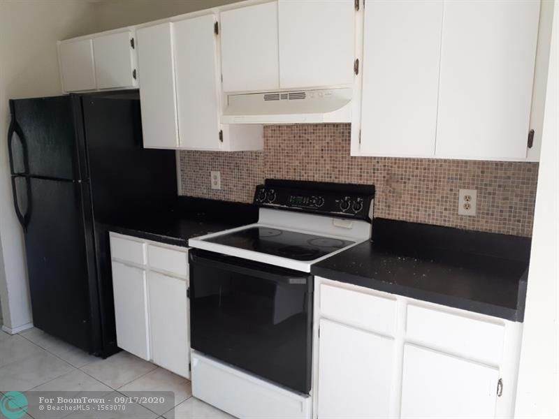 285 Sterret Circle - Photo 1