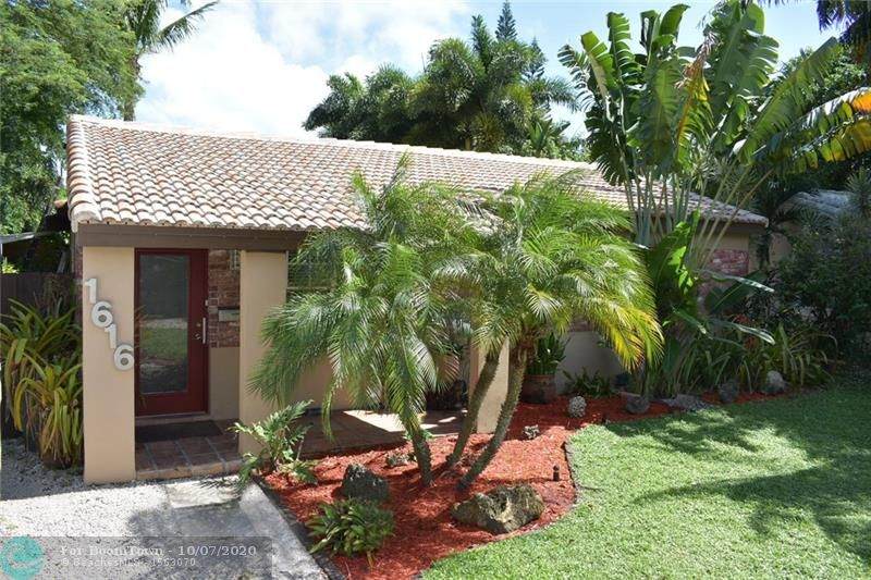 1616 5th Ave - Photo 1