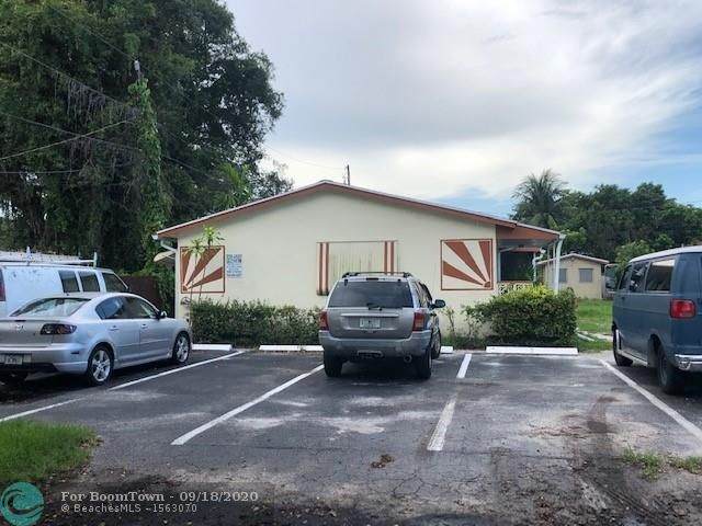 2514 Hayes St - Photo 1
