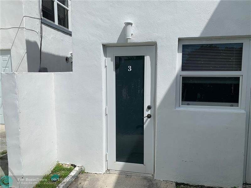1505 2nd Ct Unit 3 - Photo 1