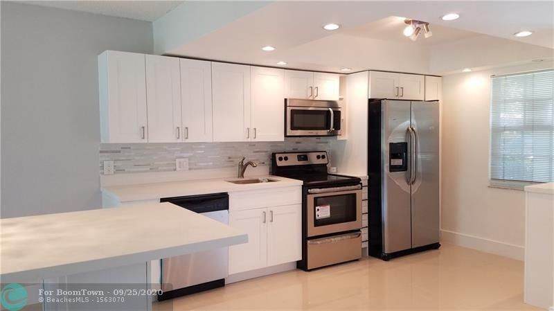 575 Oaks Ln - Photo 1