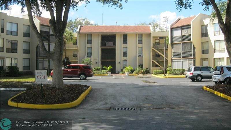 6751 University Dr - Photo 1