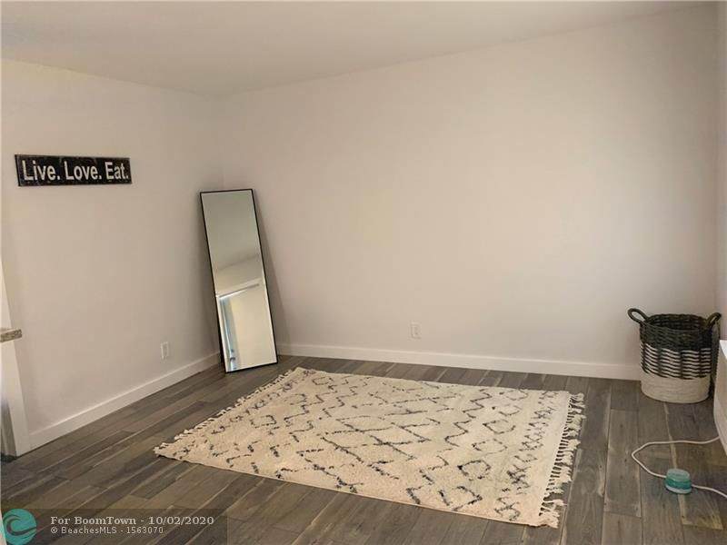 1316 5th Ave - Photo 1