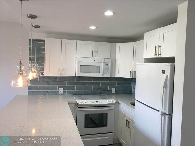 189 Mansfield E - Photo 1