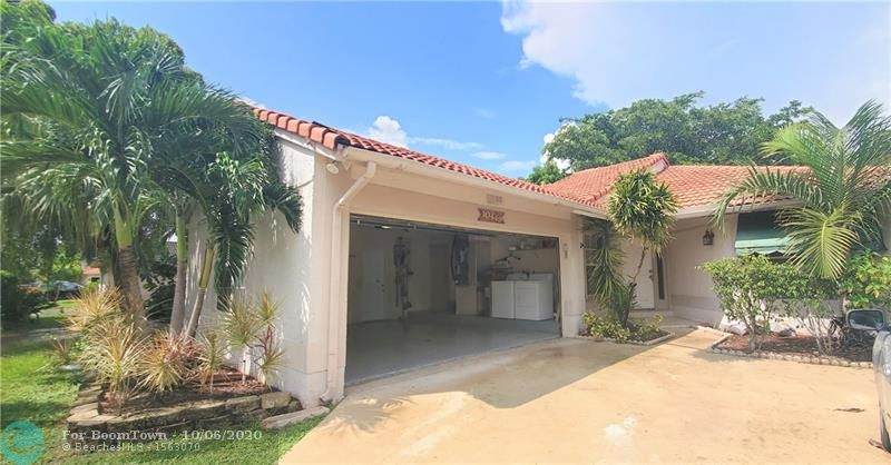 10449 10th Ct - Photo 1