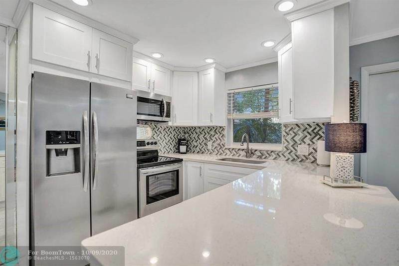 2870 14th Street Cswy - Photo 1