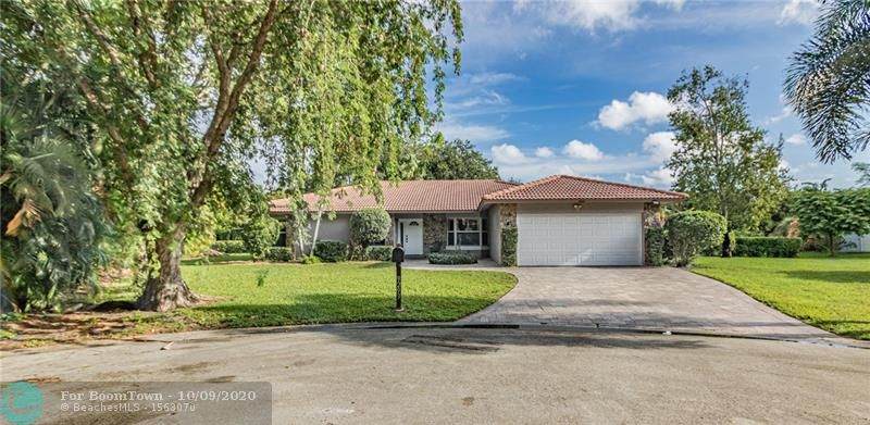 9293 5th Ct - Photo 1