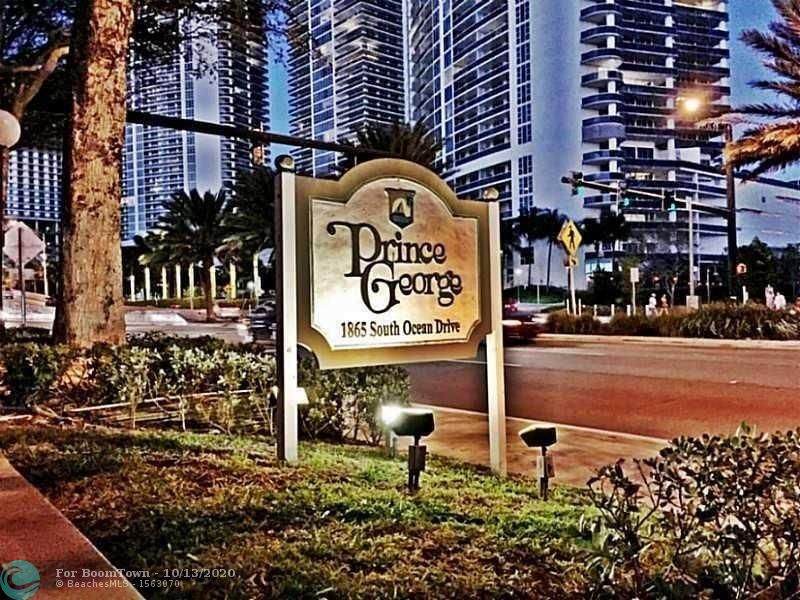 1865 Ocean Dr - Photo 1