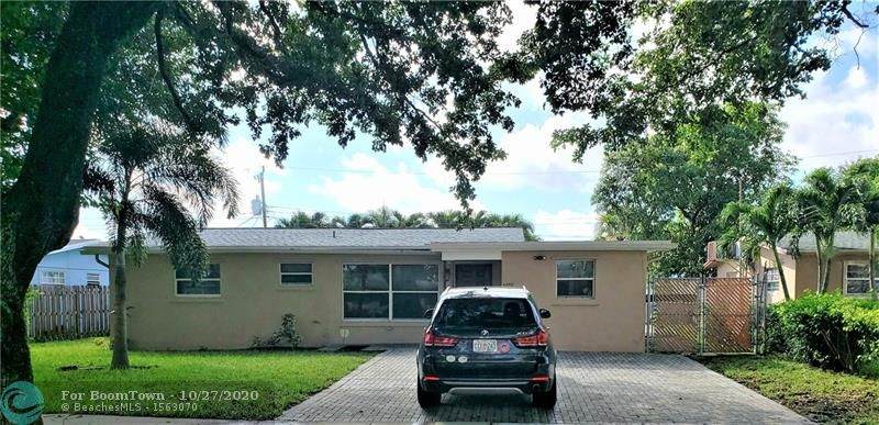 5576 7TH ST - Photo 1