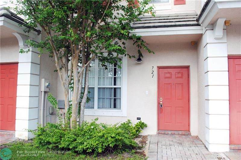 721 42nd Ave - Photo 1