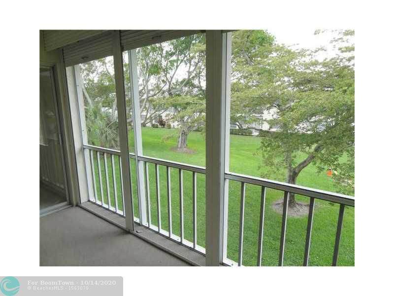 1107 Bahama Bnd - Photo 1