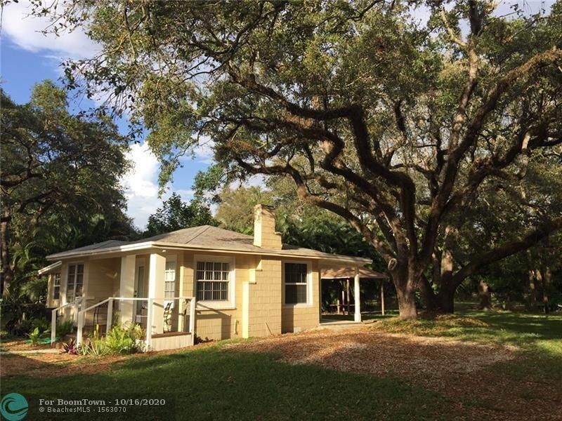 2338 17th Ave - Photo 1